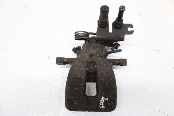 MACHOIRE ARRIERE DROITE VW CADDY 2004-2015 - Vue 1